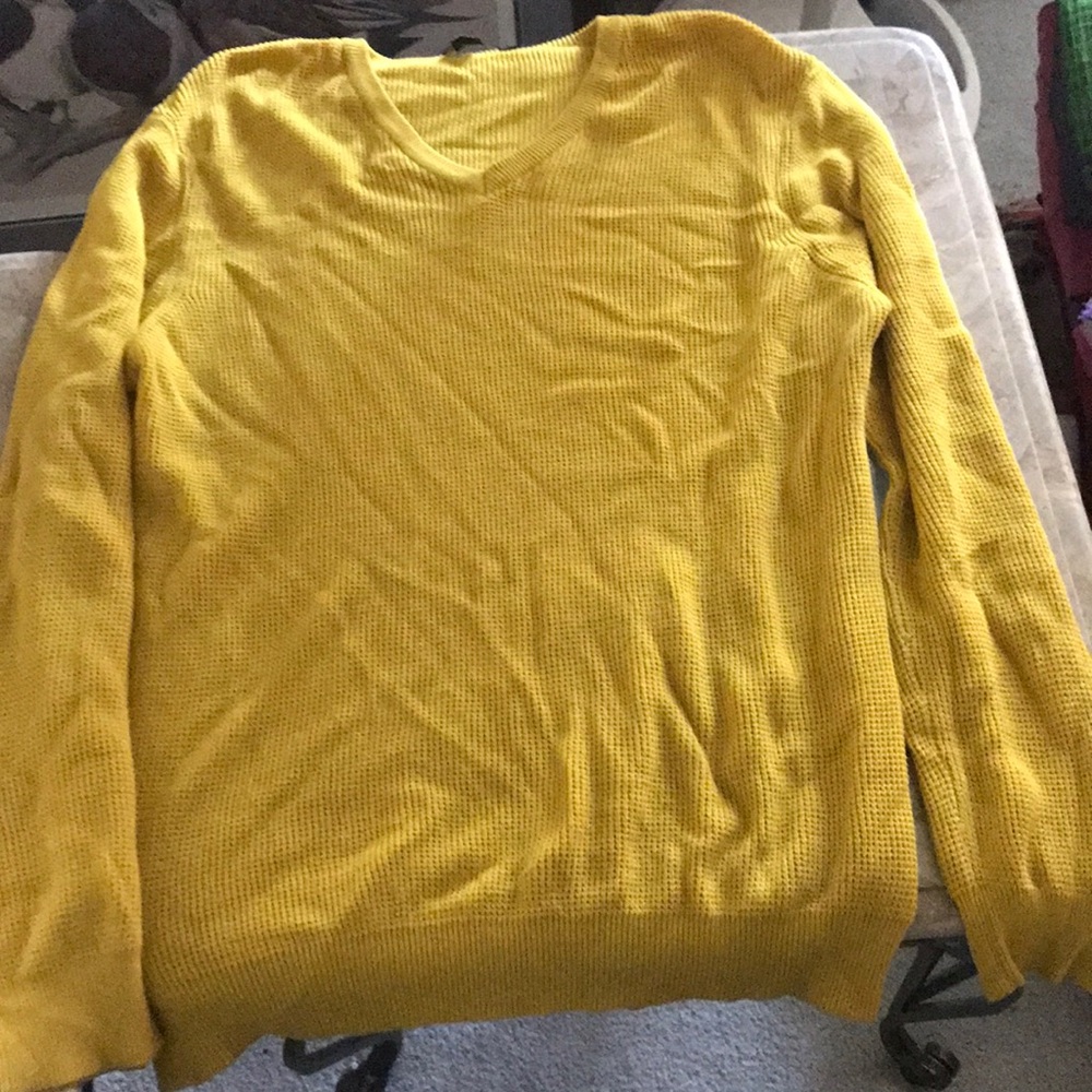 Men’s sweater